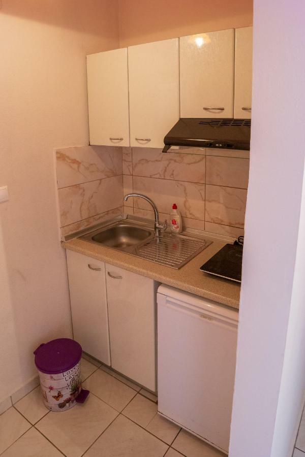Olympiakí Aktí Villa Irini מראה חיצוני תמונה